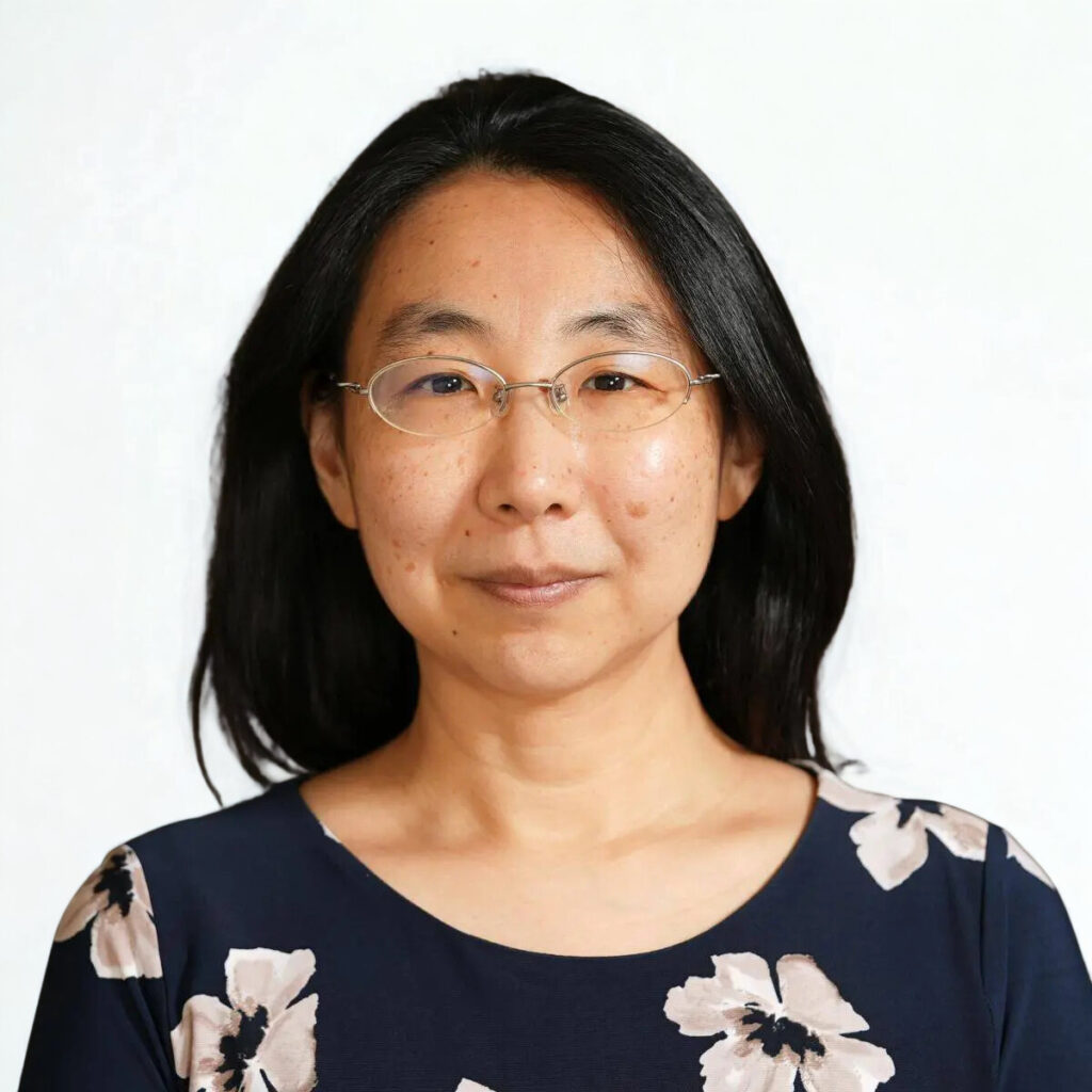 Headshot of Mitsuko Ito Sokssage massage tapping